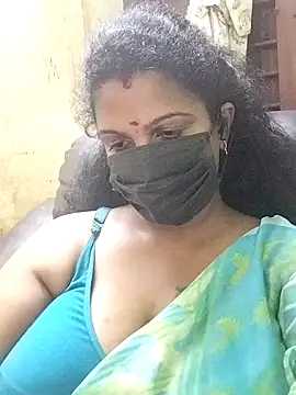 poojaa-rani online show from 04/04/26, 04:37