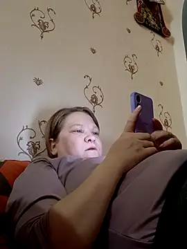 -LOLALEY- online show from 11/05/25, 10:48