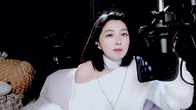 Snapshot of 9ban chatting on 10/09/25, 11:58 9ban online show from 10/09/25, 11:58