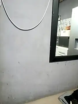 sexylira online show from 10/17/25, 10:40