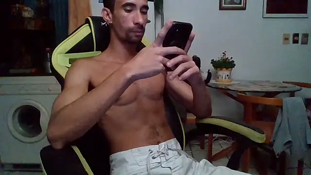 Mdbisc8 online show from 12/22/25, 02:41