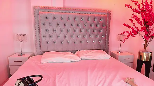 Lia adamsss online show from 11/06/25, 03:29