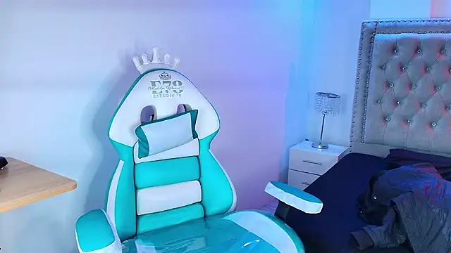 Lia adamsss online show from 03/17/26, 03:33