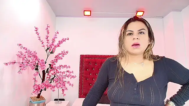 Lia adamsss online show from 05/20/26, 03:24