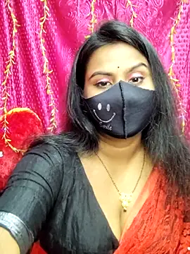 Snapshot of hotshilpa chatting on 11/20/25, 02:28 hotshilpa online show from 11/20/25, 02:28