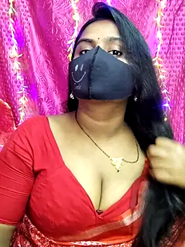 Snapshot of hotshilpa chatting on 12/17/25, 05:41 hotshilpa online show from 12/17/25, 05:41