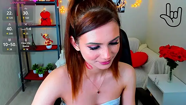 Snapshot of Kitti__ chatting on 07/23/26, 01:19 Kitti online show from 07/23/26, 01:19