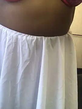 Elonelo online show from 02/12/26, 04:18