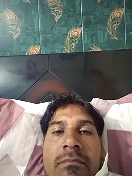 johnny8731 online show from 09/27/25, 07:19