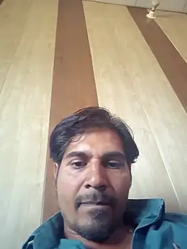 johnny8731 online show from 11/06/25, 08:26