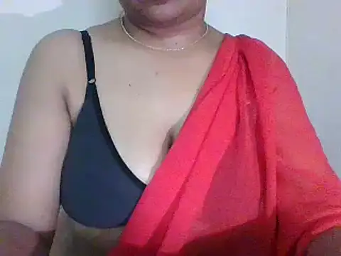 Snapshot of snehashreyatamil chatting on 11/13/25, 08:57 snehashreyatamil online show from 11/13/25, 08:57