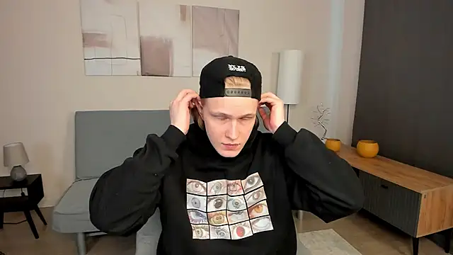 Snapshot of Cactus__James chatting on 03/21/25, 06:05 Cactus  James online show from 03/21/25, 06:05