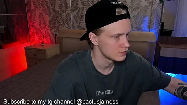 Snapshot of Cactus__James chatting on 10/16/25, 04:19 Cactus  James online show from 10/16/25, 04:19