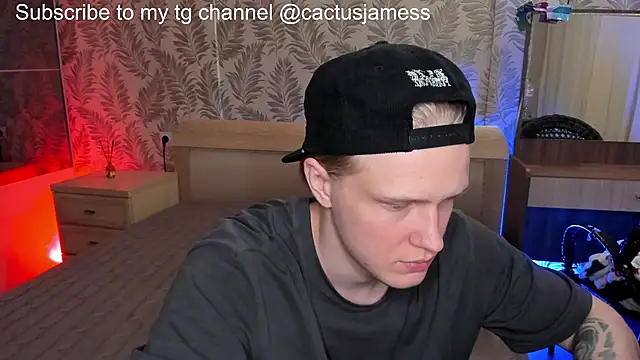 Snapshot of Cactus__James chatting on 11/02/25, 05:48 Cactus James online show from 11/02/25, 05:48