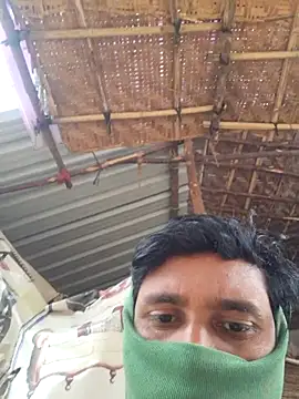 hot integer online show from 11/30/25, 05:44