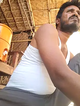 hot integer online show from 03/05/26, 08:21