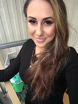 Brilliant-Splashes online show from 09/11/25, 04:56