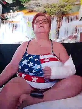 QueenPammy1 online show from 03/14/25, 12:51