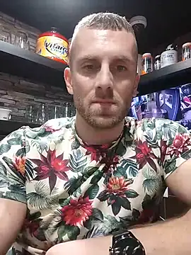 trainwithme online show from 10/31/25, 12:39