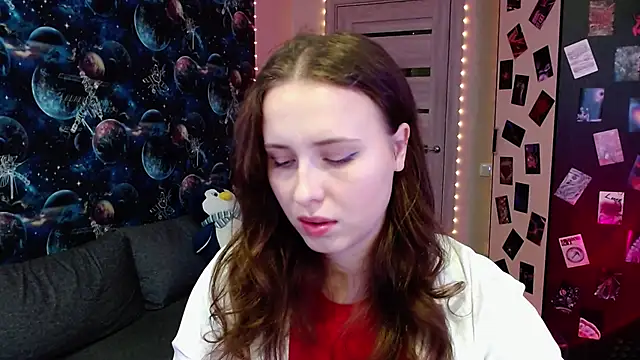 BarbiePieer online show from 10/16/25, 03:35