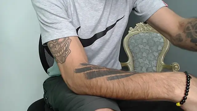 bigdick monster1 online show from 11/18/25, 11:47