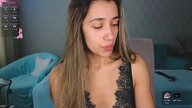 hot ass 18 online show from 04/21/26, 02:51