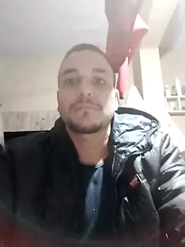 Snapshot of calfran chatting on 06/03/26, 02:36 calfran online show from 06/03/26, 02:36