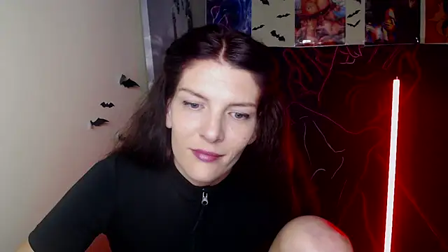 VanessaRey  online show from 11/22/25, 05:34