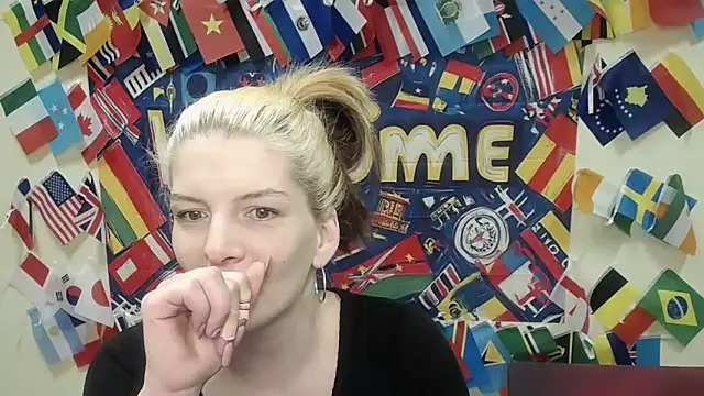 VanessaRey  online show from 03/26/26, 06:24