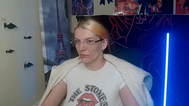 Snapshot of VanessaRey_ chatting on 05/01/26, 09:14 VanessaRey online show from 05/01/26, 09:14