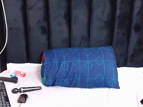 AriesCake online show from 03/22/25, 10:26