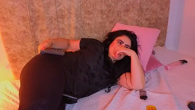 angelinarouse  online show from 07/11/26, 08:28