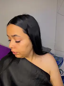 Deepika padukoneNisha online show from 12/21/25, 03:19