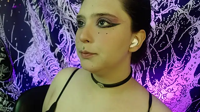 mikaskullcs online show from 07/12/26, 08:33