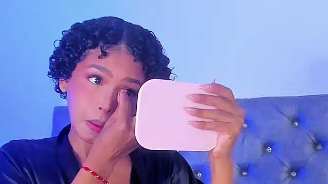 Snapshot of NikkiStarrr chatting on 03/20/25, 10:21 NikkiStarrr online show from 03/20/25, 10:21