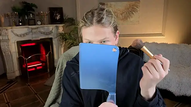 Jes Solar online show from 11/27/25, 10:01