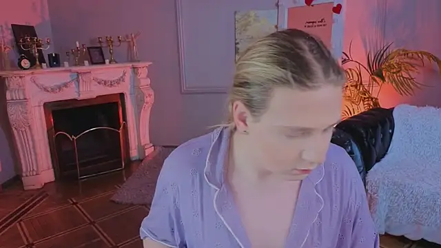 Jes Solar online show from 04/07/26, 09:37