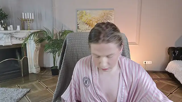 Jes Solar online show from 06/30/26, 10:44