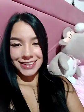 adrianagilton online show from 10/05/25, 09:24