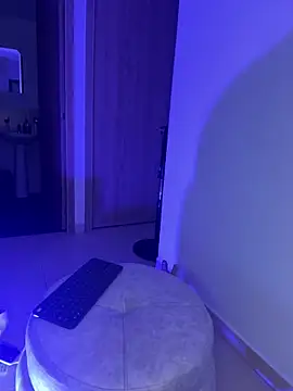 AlitaAnisee online show from 09/09/25, 12:32