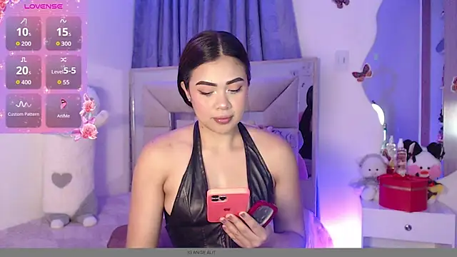 AlitaAnisee online show from 04/01/26, 01:39