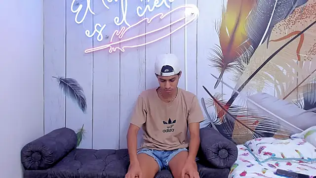 Meneaterss online show from 09/29/25, 08:24