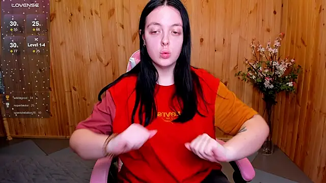 Soffia XO online show from 03/18/25, 10:37