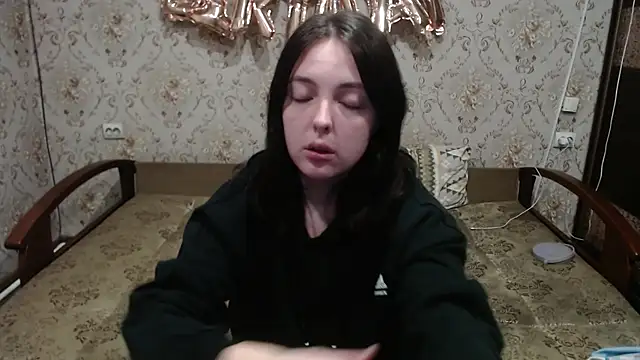 Soffia XO online show from 10/26/25, 06:25