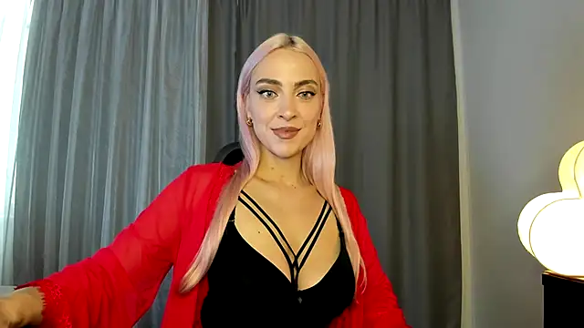  Miss Valentina  online show from 10/22/25, 08:58