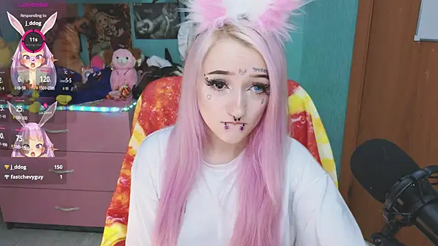 Snapshot of Manuela_unicorn chatting on 10/07/25, 08:17 Manuela unicorn online show from 10/07/25, 08:17