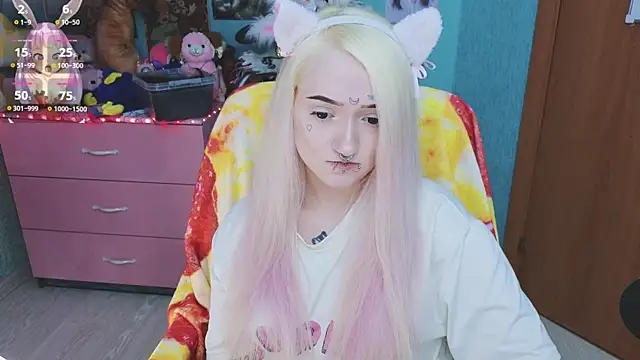 Snapshot of Manuela_unicorn chatting on 10/19/25, 02:45 Manuela unicorn online show from 10/19/25, 02:45