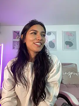 ariana bae  online show from 03/20/25, 01:35