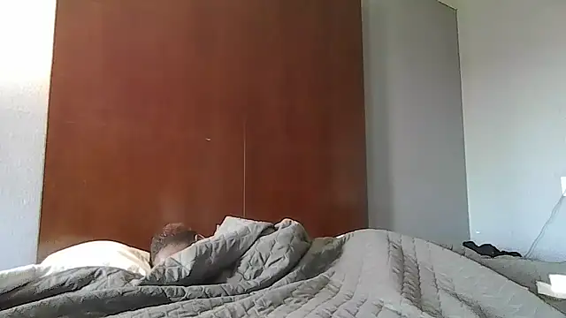 Snapshot of msvelvet20 chatting on 03/18/25, 11:20 msvelvet20 online show from 03/18/25, 11:20