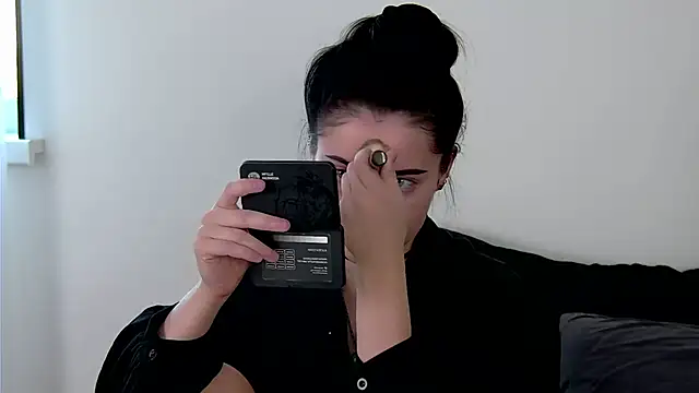 Snapshot of AshleyD_ chatting on 05/21/26, 03:02 AshleyD online show from 05/21/26, 03:02